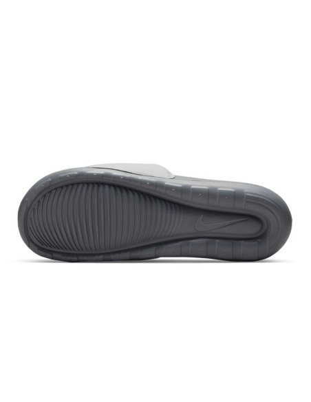 CHANCLAS NIKE VICTORI ONE GRIS HOMBRE CN9675-011