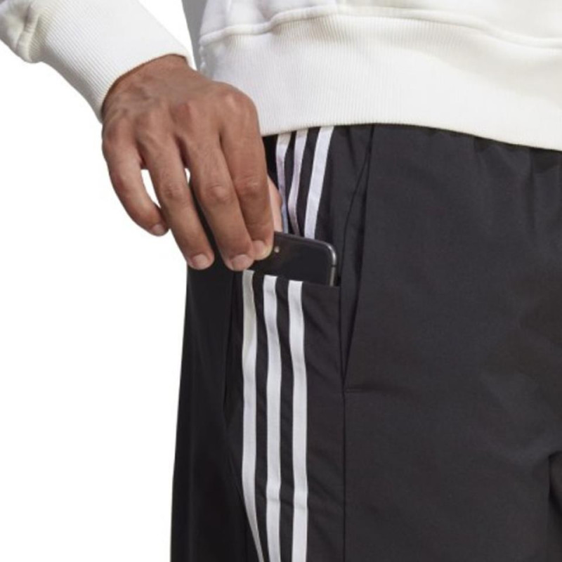 PANTALON ADIDAS CORTO CHELSEA NEGRO RAYAS 