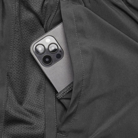 PANTALON CORTO UNDER ARMOUR GRIS 2X1