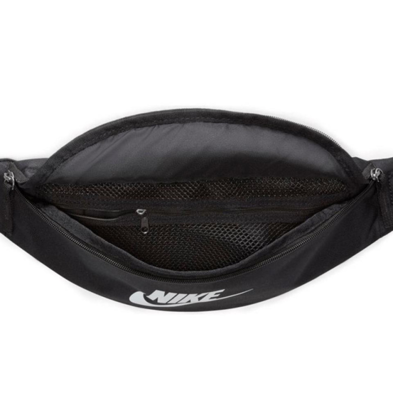 RIÑONERA NIKE NEGRA HERITAGE 3L DB0490-010
