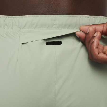 PANTALON CORTO NIKE CHALLENGER 7 VERDE DV9344-370