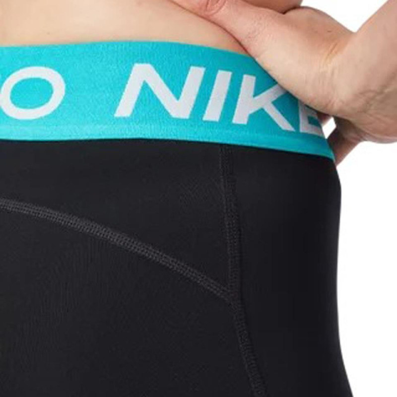 MALLAS NIKE W NP 365 SHORT NEGRO CZ9857-028